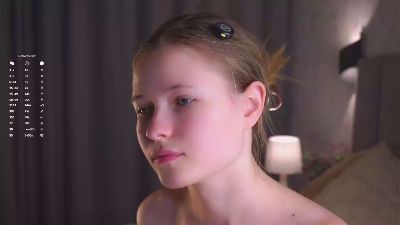 KathieHoster live cam on Cam4