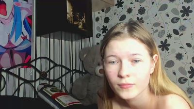 KathieHoster live cam on Cam4