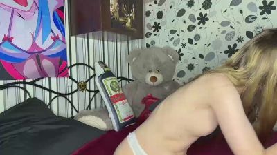 KathieHoster live cam on Cam4