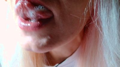 KathleenEdwards live cam on Cam4