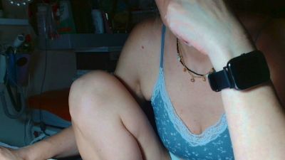 KathleenEdwards live cam on Cam4