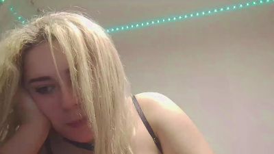KathrinNitti live cam on Cam4