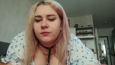KathrinNitti live cam on Cam4