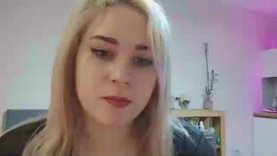 KathrinNitti live cam on Cam4