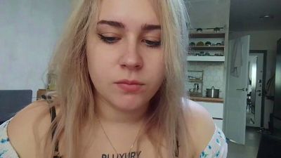 KathrinNitti live cam on Cam4