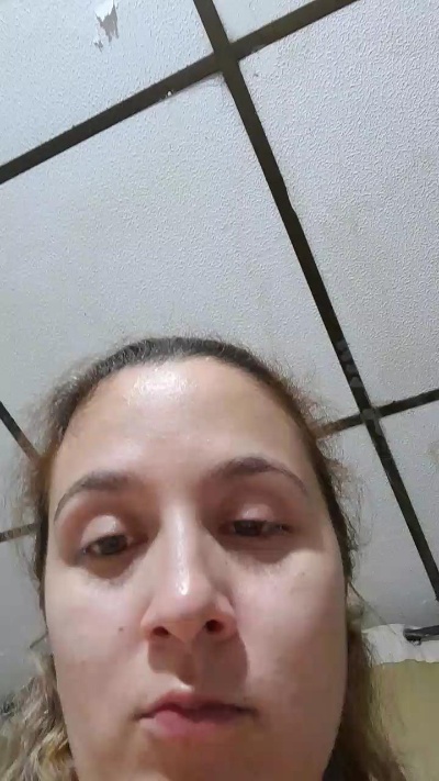 KathyGomezz live cam on Cam4
