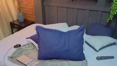 KathyaSpinelli live cam on Cam4