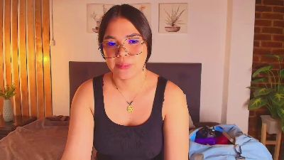 KathyaSpinelli live cam on Cam4