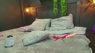 KathyaSpinelli live cam on Cam4