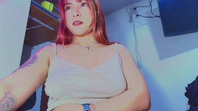 Katieskake25 live cam on Cam4