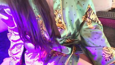 KattQueen live cam on Cam4