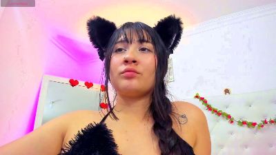 Katt_lover live cam on Cam4