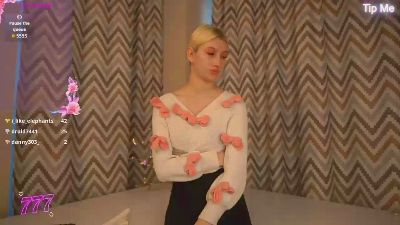 KatyMckennan live cam on Cam4