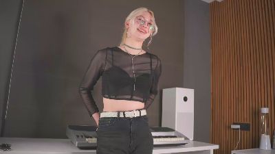 KatyMckennan live cam on Cam4