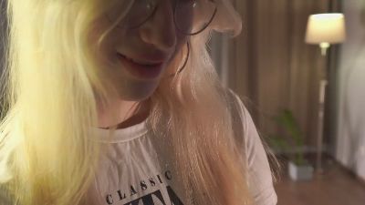 KatyMckennan live cam on Cam4