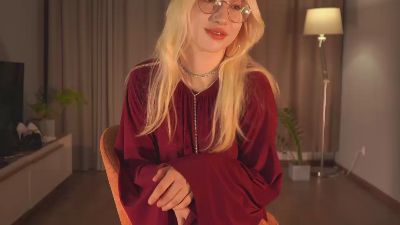 KatyMckennan live cam on Cam4