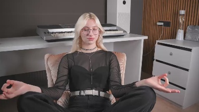 KatyMckennan live cam on Cam4