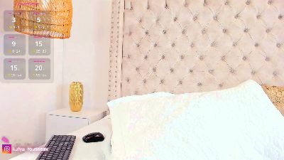 Katya_Rousseav live cam on Cam4