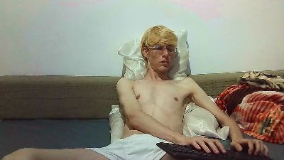 Kauan09 live cam on Cam4