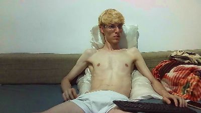Kauan09 live cam on Cam4