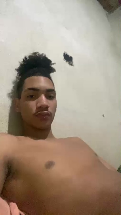 Kauanovin live cam on Cam4
