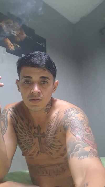 KaueAndrade live cam on Cam4