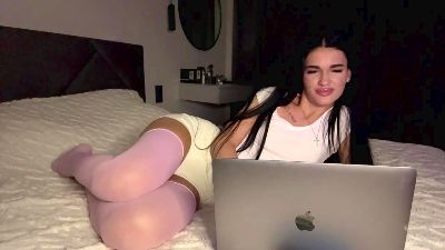 KayPeller live cam on Cam4