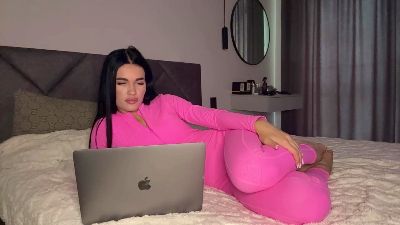 KayPeller live cam on Cam4