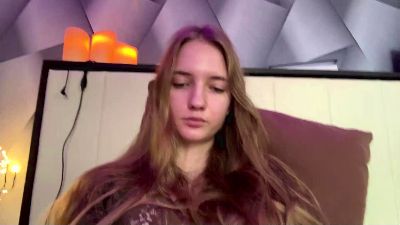 KayceLyndaker live cam on Cam4