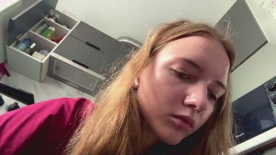 KayceLyndaker live cam on Cam4