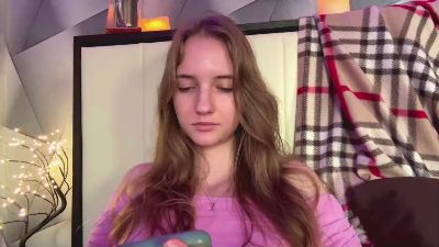 KayceLyndaker live cam on Cam4