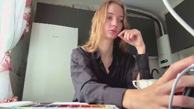 KayceLyndaker live cam on Cam4