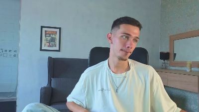 KaydenDrew live cam on Cam4