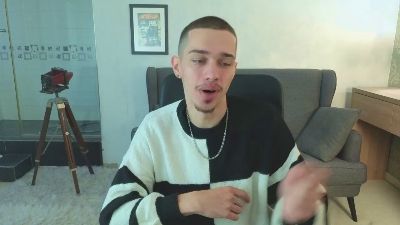 KaydenDrew live cam on Cam4