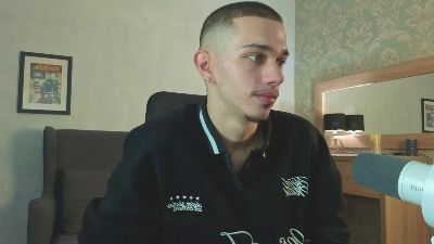 KaydenDrew live cam on Cam4