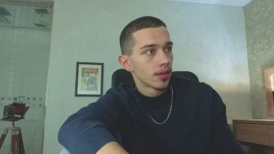 KaydenDrew live cam on Cam4