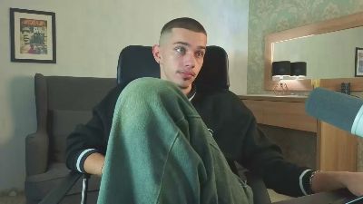 KaydenDrew live cam on Cam4