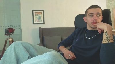 KaydenDrew live cam on Cam4