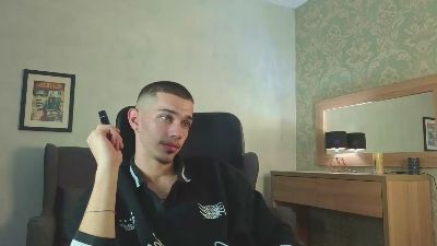 KaydenDrew live cam on Cam4