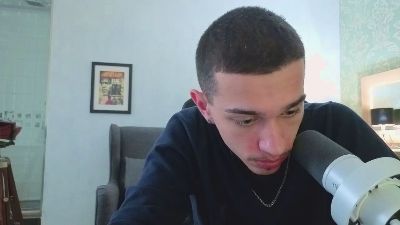 KaydenDrew live cam on Cam4