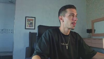 KaydenDrew live cam on Cam4