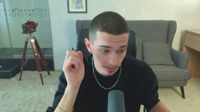 KaydenDrew live cam on Cam4