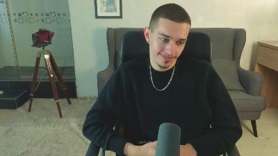 KaydenDrew live cam on Cam4