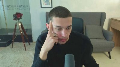 KaydenDrew live cam on Cam4