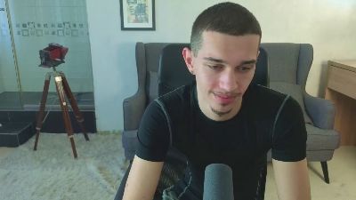KaydenDrew live cam on Cam4