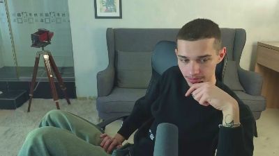KaydenDrew live cam on Cam4