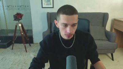 KaydenDrew live cam on Cam4