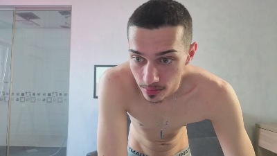 KaydenDrew live cam on Cam4