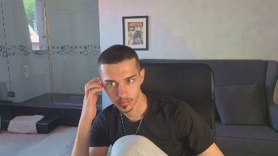 KaydenDrew live cam on Cam4