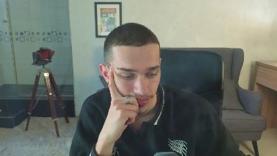 KaydenDrew live cam on Cam4